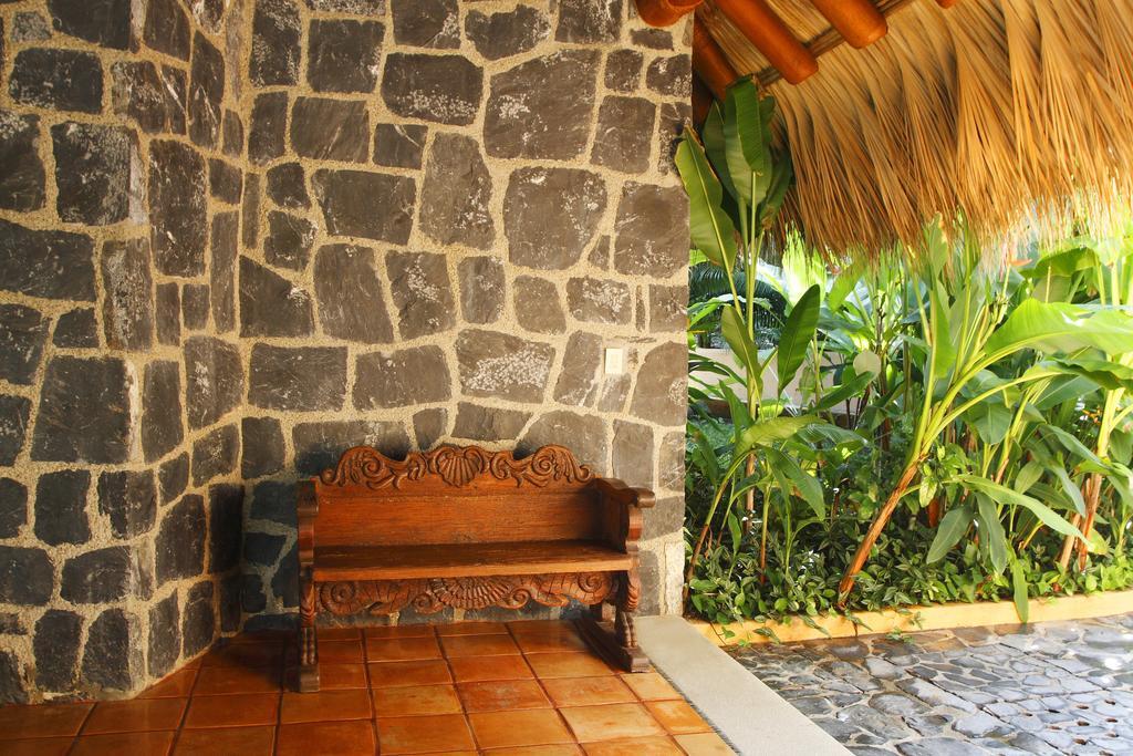 Hotel Casa Don Francisco Ixtapa  Ngoại thất bức ảnh