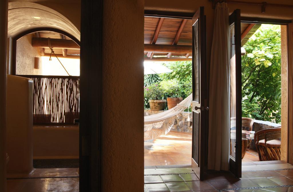 Hotel Casa Don Francisco Ixtapa  Ngoại thất bức ảnh