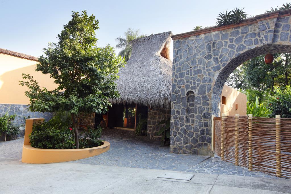 Hotel Casa Don Francisco Ixtapa  Ngoại thất bức ảnh