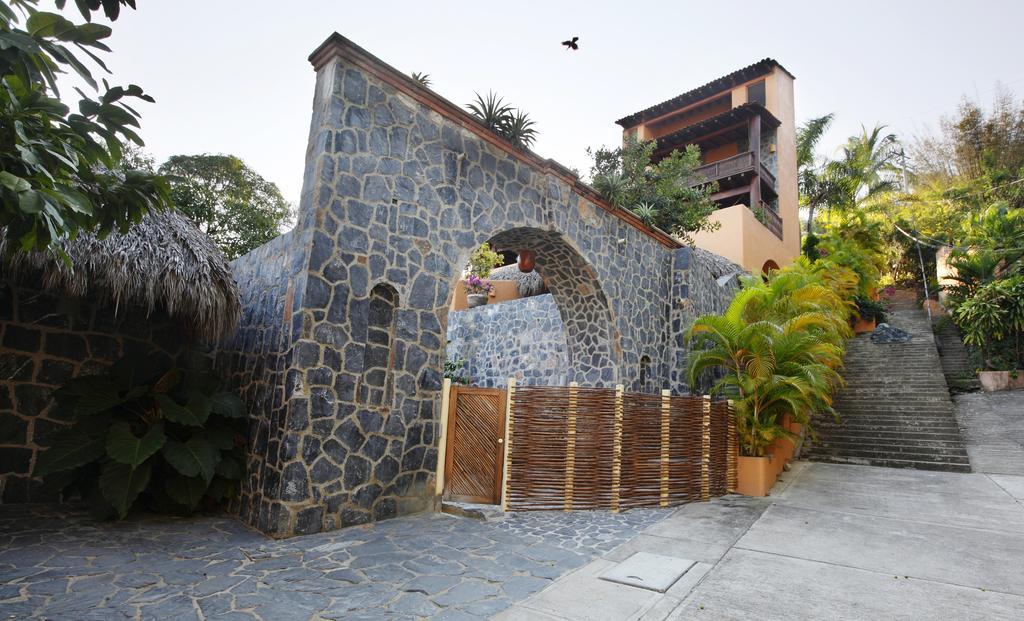 Hotel Casa Don Francisco Ixtapa  Ngoại thất bức ảnh