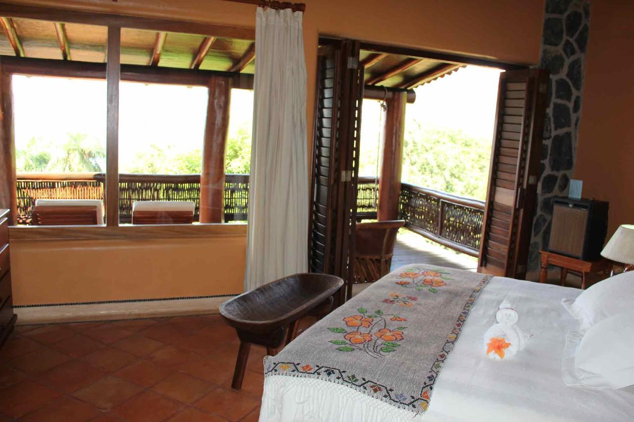 Hotel Casa Don Francisco Ixtapa  Ngoại thất bức ảnh